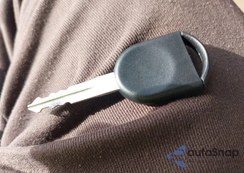 2001 Ford Taurus Ses z USA, uszkodzony, nr VIN 1FAFP55201G227894